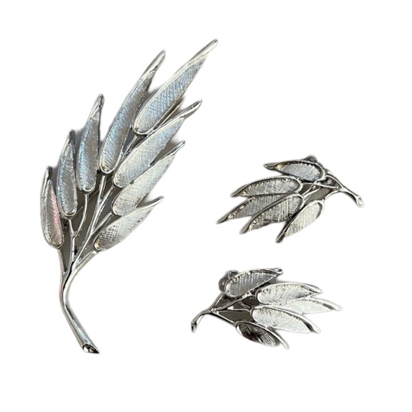 VINTAGE 50s BROOCH & EARRINGS Set by JUDY LEE Never Worn From Private Collection - Picture 12 of 13